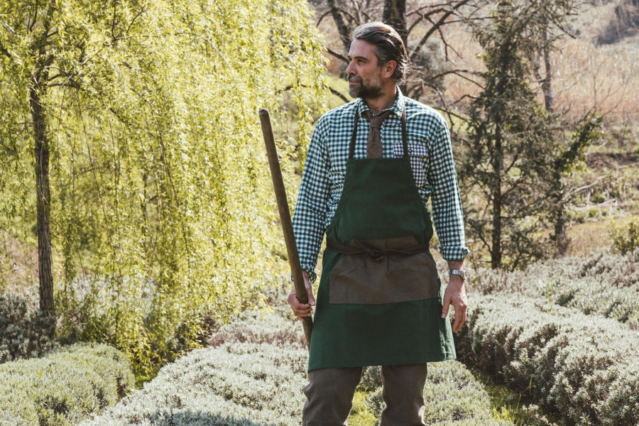 Luca Calvani Presents Cavoli e Merende: Simple Ingredients, Stories from the Heart of Tuscany